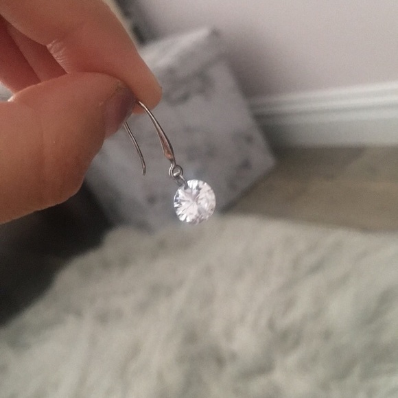 Beautiful sterling silver earrings - Picture 2 of 2